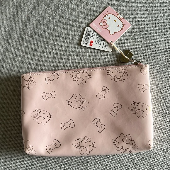 Hello Kitty  x Miniso Collection Pouch - Picture 2 of 6